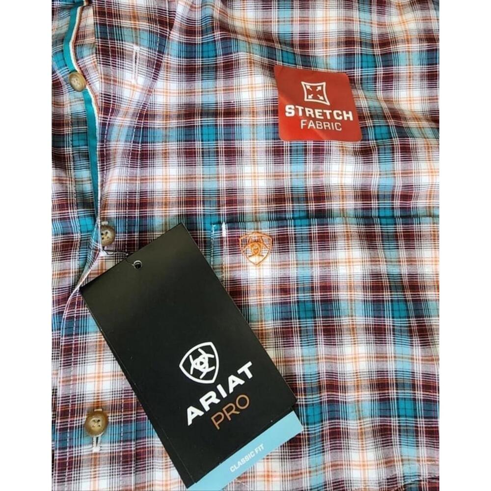Ariat button up - Picture 3 of 5